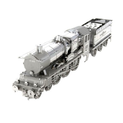 Fascinations: Harry Potter Hogwarts Express Train