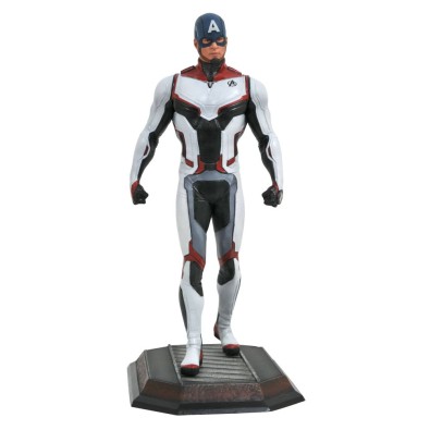 Diamond: Gallery Marvel - Captain America Avengers Team Suit PVC Statue (23cm) (Sep201926) Diamond: Gallery Marvel - Captain America Avengers Team Suit PVC Statue (23cm) (Sep201926)