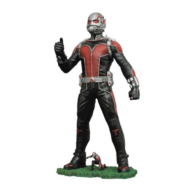 Diamond: Gallery - Marvel Avengers - Ant-Man Movie PVC Statue (23cm) (Apr162613) Diamond: Gallery - Marvel Avengers - Ant-Man Movie PVC Statue (23cm) (Apr162613)