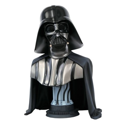 Diamond: Legends In 3D - Star Wars - Darth Vader Bust (1/2) (Aug202093) Diamond: Legends In 3D - Star Wars - Darth Vader Bust (1/2) (Aug202093)