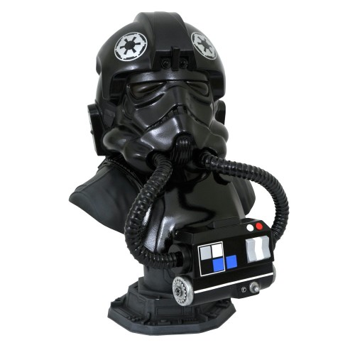 Diamond: Legends In 3D - Star Wars - Tie Pilot Bust (1/2) (Mar212002)