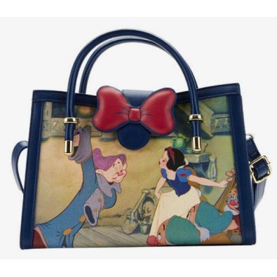 Loungefly: Disney Snow White Scenes Τσάντα Ώμου Loungefly: Disney Snow White Scenes Τσάντα Ώμου