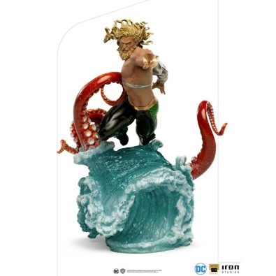 Iron Studios: DC Comics Deluxe Art Scale Statue 1/10 Aquaman 26 cm Iron Studios: DC Comics Deluxe Art Scale Statue 1/10 Aquaman 26 cm