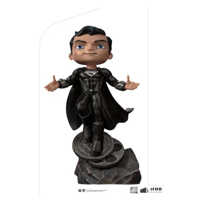 Iron Studios: Justice League Mini Co. Deluxe PVC Figur Superman Black Suit 18 cm Iron Studios: Justice League Mini Co. Deluxe PVC Figur Superman Black Suit 18 cm