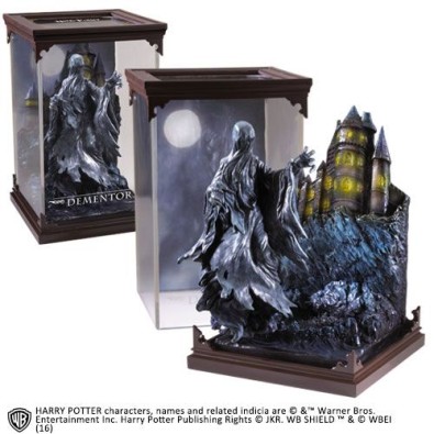 Harry Potter Magical Creatures Diorama Dementor 19 cm Harry Potter Magical Creatures Diorama Dementor 19 cm