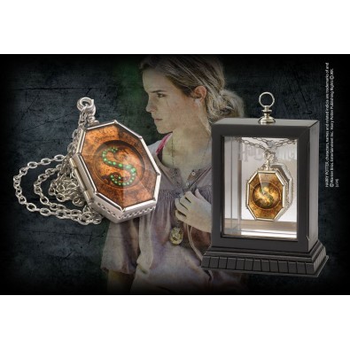 Harry Potter Replica 1/1 The Horcrux Locket Harry Potter Replica 1/1 The Horcrux Locket