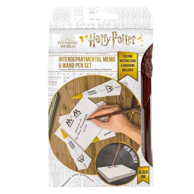 Harry Potter: Σετ Χαρτάκια Σημειώσεων & Στυλό Μαγικό Ραβδί - Hogwarts Shield Harry Potter: Σετ Χαρτάκια Σημειώσεων & Στυλό Μαγικό Ραβδί - Hogwarts Shield