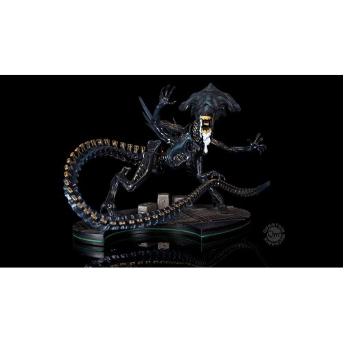 Alien Q-Fig Max Elite Figure Alien Queen 18 cm