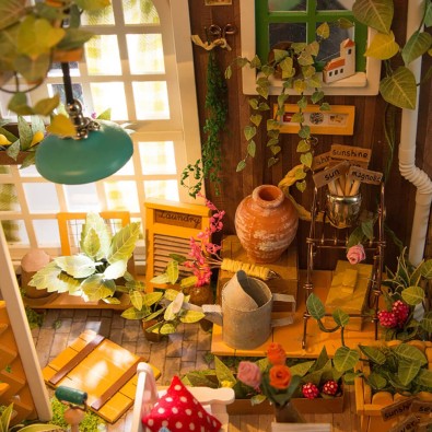 Robotime: Miller's Garden Robotime: Miller's Garden