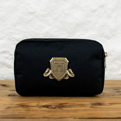 Harry Potter PU Multi Pocket Pencil Case -  Hogwarts Shield Harry Potter PU Multi Pocket Pencil Case -  Hogwarts Shield