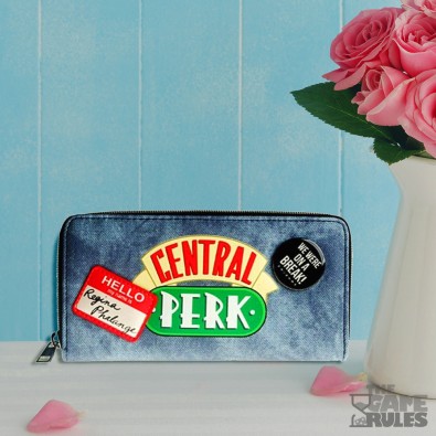 Friends: Central Perk - Zip Around Πορτοφόλι Friends: Central Perk - Zip Around Πορτοφόλι