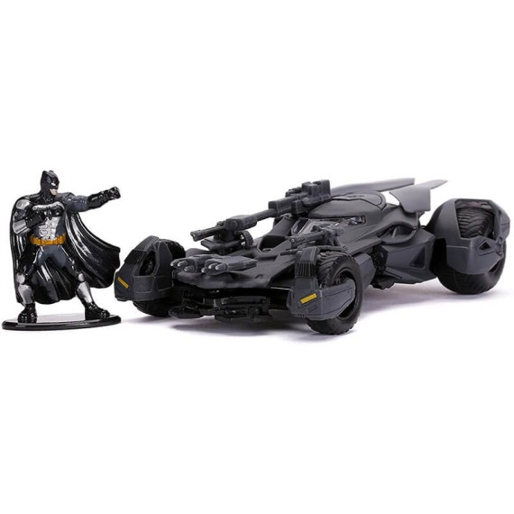 Batman Justice League: Batmobile (1:32)