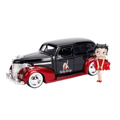 Betty Boop 1939 Chevy Master Deluxe 1:24 Betty Boop 1939 Chevy Master Deluxe 1:24