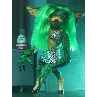Gremlins 2: The New Batch - Ultimate Greta Action Figure (18 cm)
