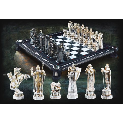 Harry Potter - The Final Challenge Chess Set