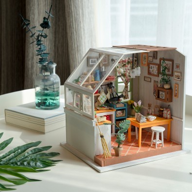 Robotime: Jason’s Kitchen - 3D Puzzle (1:24) Robotime: Jason’s Kitchen - 3D Puzzle (1:24)