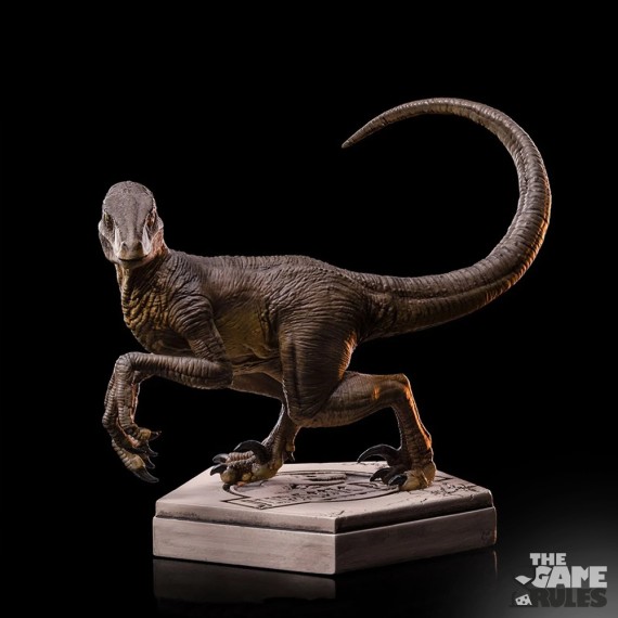 Jurassic Park Icons - Velociraptor C Statue