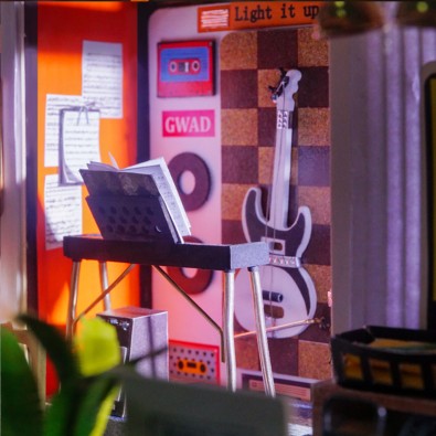 Robotime: Kevin's Studio - 3D Puzzle (1:24) Robotime: Kevin's Studio - 3D Puzzle (1:24)