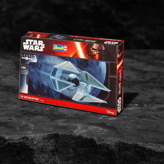 Star Wars - TIE Interceptor (1:90)