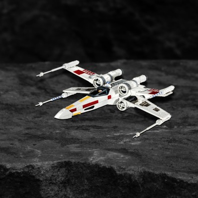 Star Wars -  Model Set: X-wing Fighter (1:57) - incl. Aqua Color