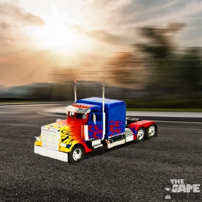 Transformers T1 Optimus Prime (1:32) Transformers T1 Optimus Prime (1:32)