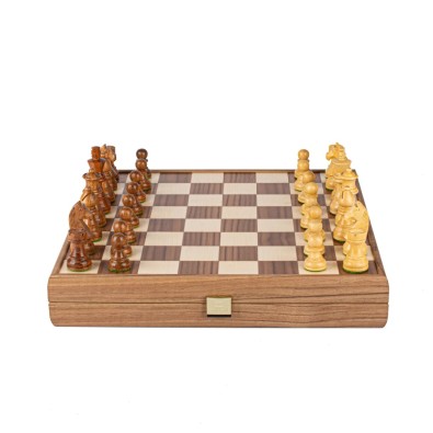 Handcrafted Walnut Chess Set - 35x35cm with Weighted Staunton Chessmen (7.6cm King) Handcrafted Walnut Chess Set - 35x35cm with Weighted Staunton Chessmen (7.6cm King)