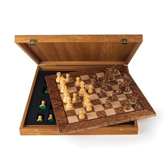 Walnut Burl Chessboard with Wooden Staunton Chessmen 40x40cm (7,7cm King)